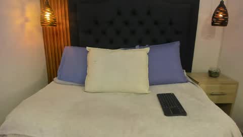 cataleya_marin_ online show from 06/07/26, 03:43