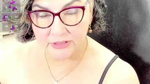 Snapshot of cataleya_mom_ chatting on 04/28/26, 02:27 cataleya online show from 04/28/26, 02:27