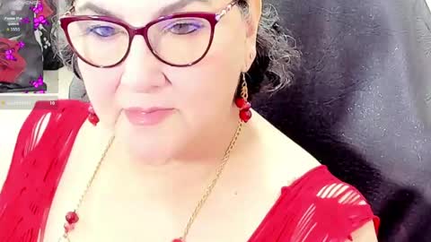 Snapshot of cataleya_mom_ chatting on 05/08/26, 03:01 cataleya online show from 05/08/26, 03:01