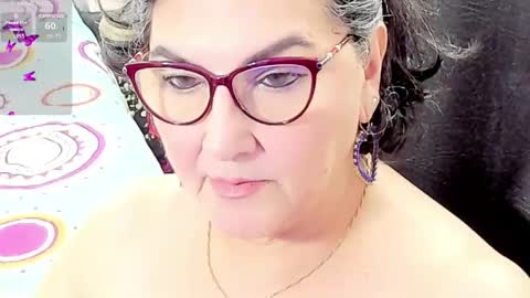 Snapshot of cataleya_mom_ chatting on 05/19/26, 02:51 cataleya online show from 05/19/26, 02:51