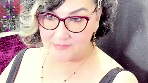 Snapshot of cataleya_mom_ chatting on 05/27/26, 02:52 cataleya online show from 05/27/26, 02:52
