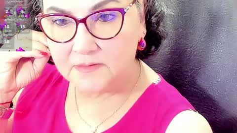 Snapshot of cataleya_mom_ chatting on 05/28/26, 01:36 cataleya online show from 05/28/26, 01:36