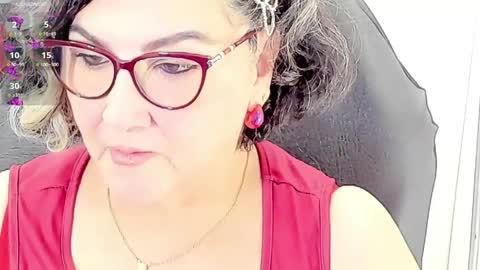 Snapshot of cataleya_mom_ chatting on 06/07/26, 03:21 cataleya online show from 06/07/26, 03:21