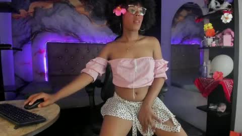 cataleyamoon_ online show from 05/06/26, 07:52