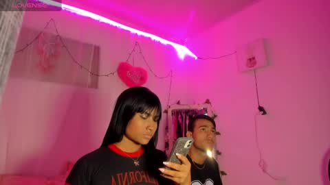 Cata y Roger online show from 02/16/25, 03:26