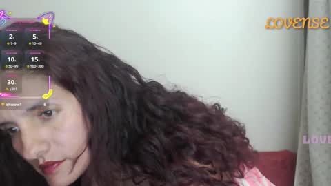 Snapshot of catalina_duran1 chatting on 03/13/26, 05:25 catalina online show from 03/13/26, 05:25