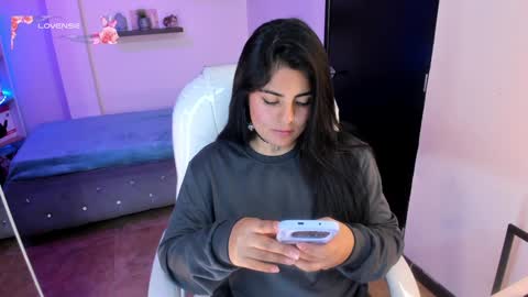 Snapshot of catalina_naughtyy chatting on 12/07/24, 12:52 Catalina online show from 12/07/24, 12:52