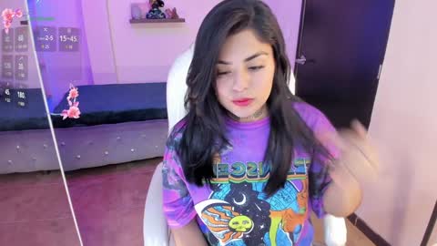 Snapshot of catalina_naughtyy chatting on 01/26/25, 08:13 Catalina online show from 01/26/25, 08:13