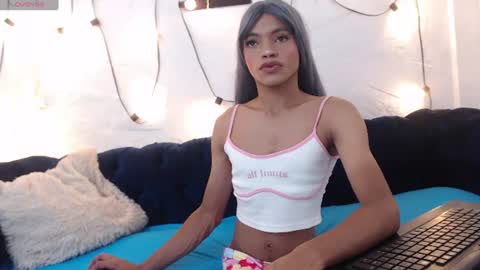 Snapshot of catalina_skinny1 chatting on 06/18/26, 07:18 catalina online show from 06/18/26, 07:18