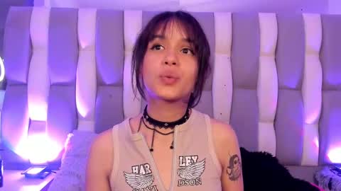 Cat  online show from 12/06/24, 09:13