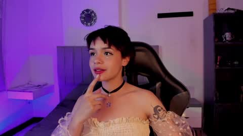 Cat  online show from 01/24/25, 12:09