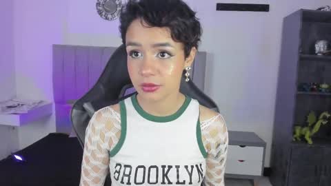 Cat  online show from 02/25/25, 08:09