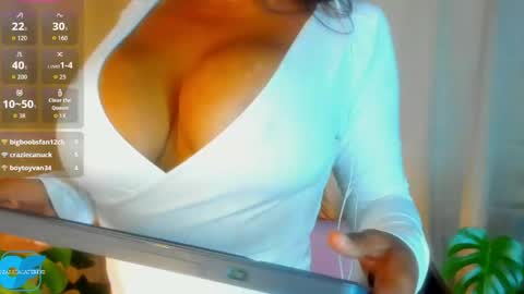 Snapshot of caterinezapataa chatting on 03/09/26, 10:30 Caterine Zapata online show from 03/09/26, 10:30