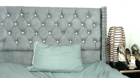 cathalina online show from 12/21/25, 02:46