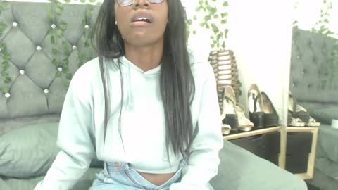 Snapshot of cathalinasharon chatting on 06/07/26, 02:10 cathalina online show from 06/07/26, 02:10