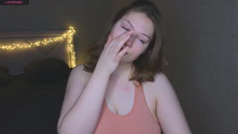 Snapshot of catherine_river chatting on 01/17/25, 01:24 Catherine online show from 01/17/25, 01:24