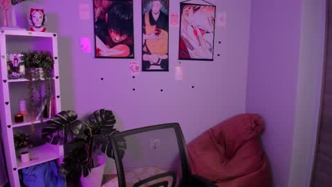 Snapshot of catherine_wine chatting on 03/14/26, 06:24 Catherine online show from 03/14/26, 06:24