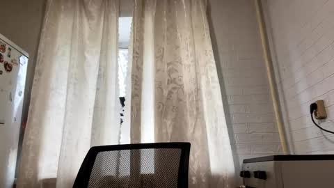 catherinepirs online show from 05/05/26, 07:38