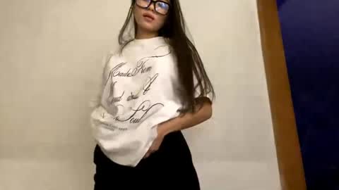 catherinepirs online show from 05/15/26, 06:37