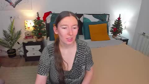 Snapshot of catherinewalls chatting on 12/27/24, 07:08 Catrin online show from 12/27/24, 07:08