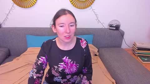 Catrin online show from 11/21/25, 04:55