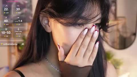 Lee online show from 09/09/25, 04:28