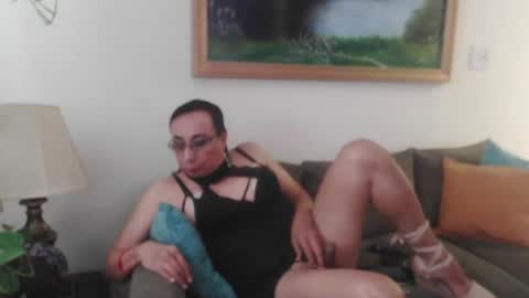 Snapshot of catleya59 chatting on 01/11/25, 07:05 catleya59 online show from 01/11/25, 07:05