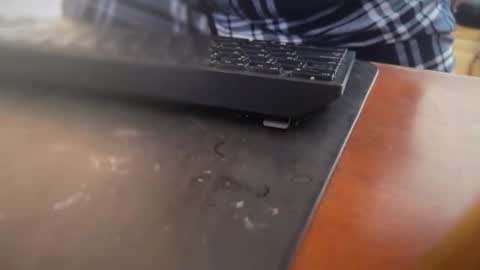 Snapshot of catmandoo21001 chatting on 01/16/26, 04:22 catmandoo21001 online show from 01/16/26, 04:22