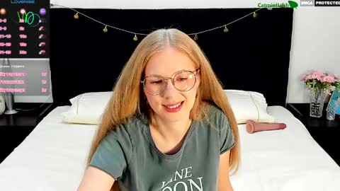 Snapshot of catmintlush chatting on 05/10/26, 11:32 CatmintLush online show from 05/10/26, 11:32