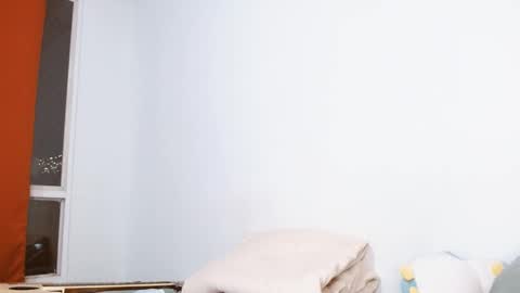 Snapshot of catnessa_ chatting on 10/11/25, 12:21 Catalina Restrepo online show from 10/11/25, 12:21