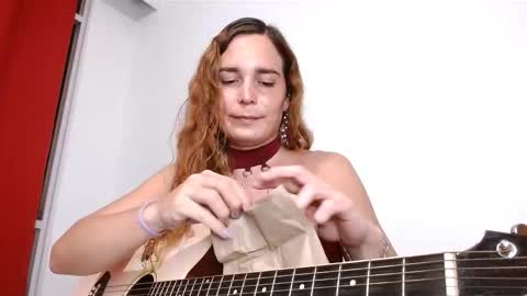 Snapshot of catnessa_ chatting on 01/09/26, 01:19 Catalina Restrepo online show from 01/09/26, 01:19