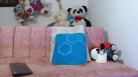 Snapshot of catrina_chan chatting on 06/08/26, 05:08 catrina_chan online show from 06/08/26, 05:08