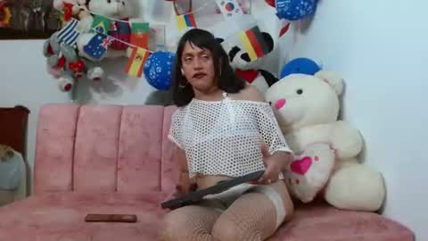 Snapshot of catrina_chan chatting on 06/26/26, 02:38 catrina_chan online show from 06/26/26, 02:38