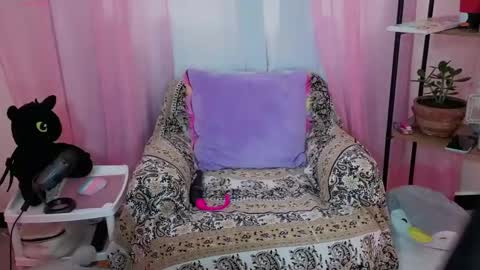 Snapshot of catrina_rich chatting on 02/01/26, 08:51 catrina online show from 02/01/26, 08:51