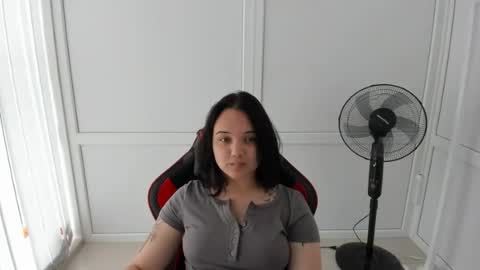 Catrine online show from 06/14/26, 06:48