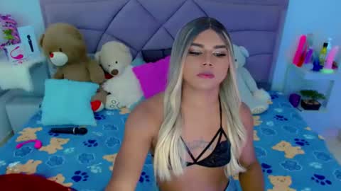 Snapshot of cattaleya_skinny chatting on 03/07/25, 01:51 cattaleya skinny online show from 03/07/25, 01:51