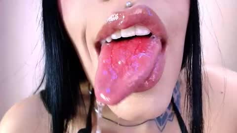 Snapshot of catte_jensen chatting on 02/22/26, 02:56 Cattleya online show from 02/22/26, 02:56