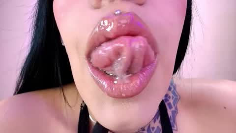 Snapshot of catte_jensen chatting on 03/01/26, 04:36 Cattleya online show from 03/01/26, 04:36