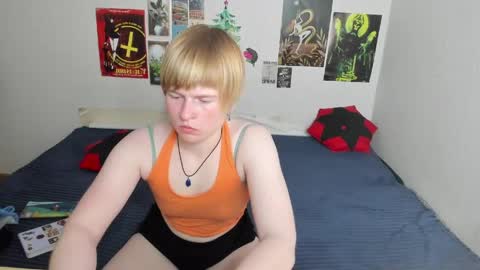 cattie_w_ online show from 04/29/26, 01:10
