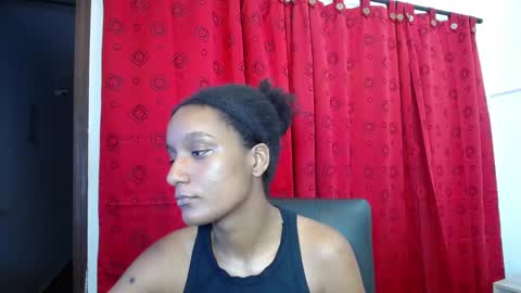 Snapshot of cattleya_hotgirl chatting on 01/02/25, 04:35 Cattleya online show from 01/02/25, 04:35
