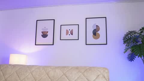 cattleyascaly online show from 12/09/24, 08:01