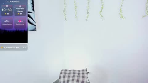 Snapshot of cattnamy chatting on 09/23/25, 01:58 CattNamy online show from 09/23/25, 01:58