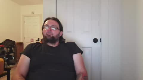 Snapshot of caz_corvidae chatting on 07/04/26, 12:06 caz_corvidae online show from 07/04/26, 12:06