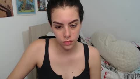 Snapshot of cazadora80s chatting on 01/29/25, 06:01 cazadora80s online show from 01/29/25, 06:01