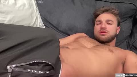 Snapshot of cb45632 chatting on 11/19/25, 08:25 Cameron online show from 11/19/25, 08:25