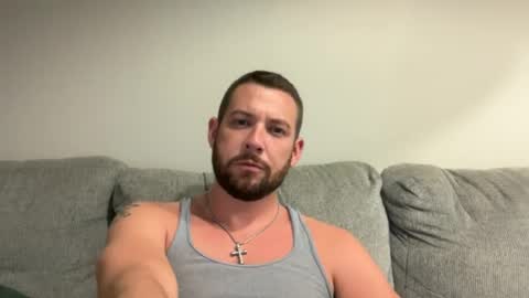 Snapshot of cboyy20 chatting on 09/29/25, 03:44 cboyy20 online show from 09/29/25, 03:44