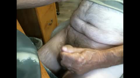 Snapshot of cczt154 chatting on 09/19/25, 07:47 CCzt154 online show from 09/19/25, 07:47