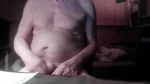 Snapshot of cd_99 chatting on 12/02/24, 04:31 cd_99 online show from 12/02/24, 04:31