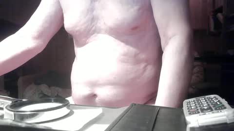 Snapshot of cd_99 chatting on 03/08/25, 12:22 cd_99 online show from 03/08/25, 12:22