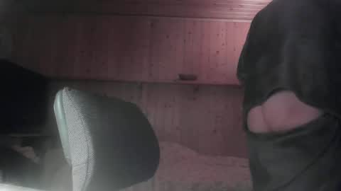 Snapshot of cd_99 chatting on 10/14/25, 08:31 cd_99 online show from 10/14/25, 08:31